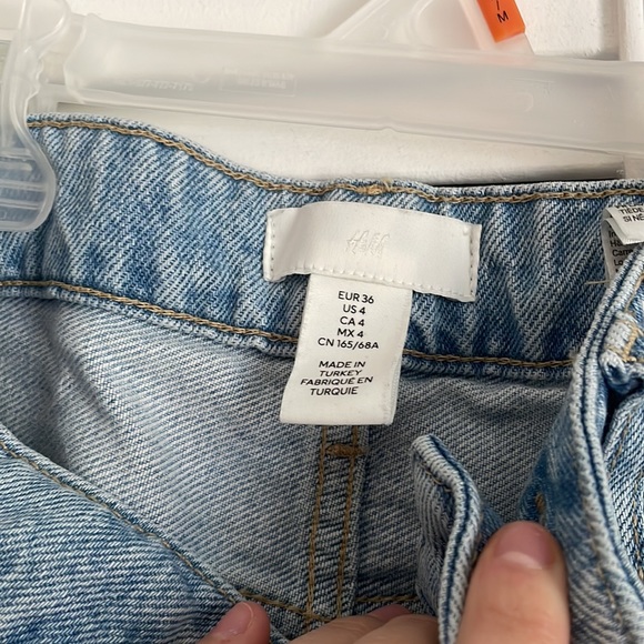 H&M high rise jeans - Picture 4 of 4